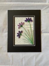 Load image into Gallery viewer, Spring Flower Book Art