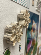 Load image into Gallery viewer, Book Magnets - Set of 2 Flowers